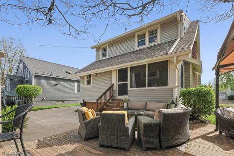 122 Overlook Avenue Wadsworth OH 44281