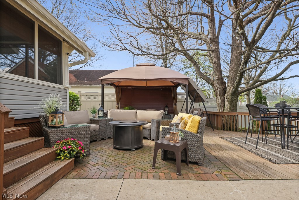 122 Overlook Avenue Wadsworth OH 44281