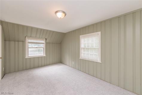 2548 Charney Road University Heights OH 44118