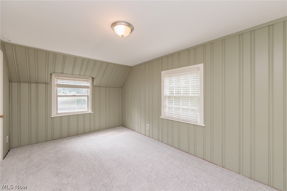 2548 Charney Road University Heights OH 44118