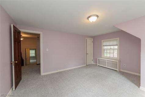 2548 Charney Road University Heights OH 44118