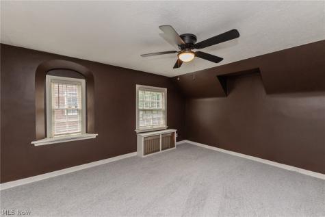 2548 Charney Road University Heights OH 44118