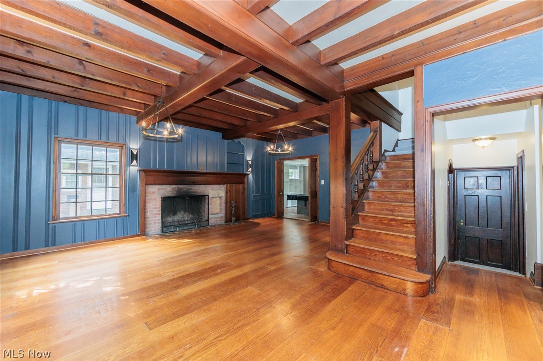 2548 Charney Road University Heights OH 44118