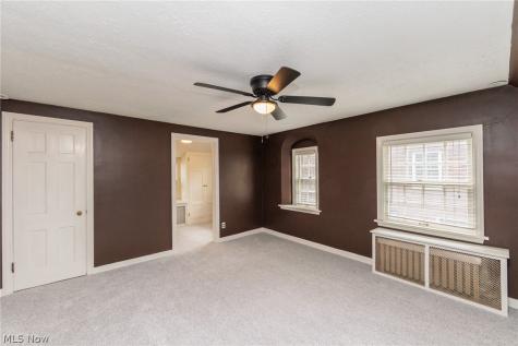 2548 Charney Road University Heights OH 44118