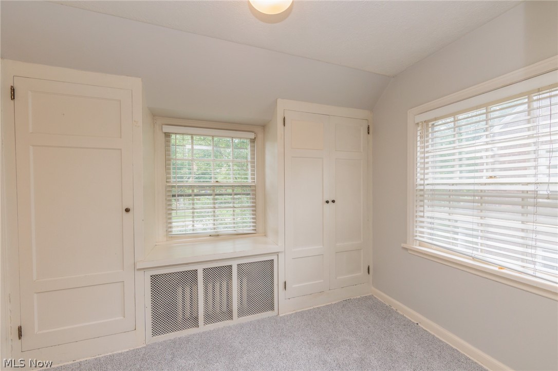 2548 Charney Road University Heights OH 44118