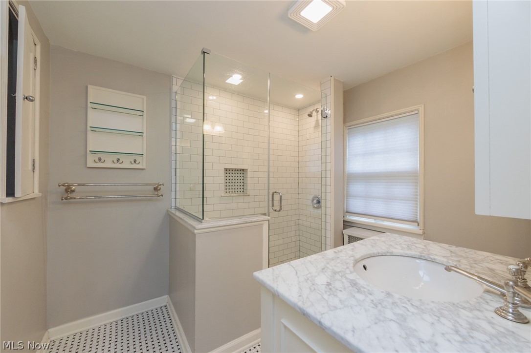 2548 Charney Road University Heights OH 44118