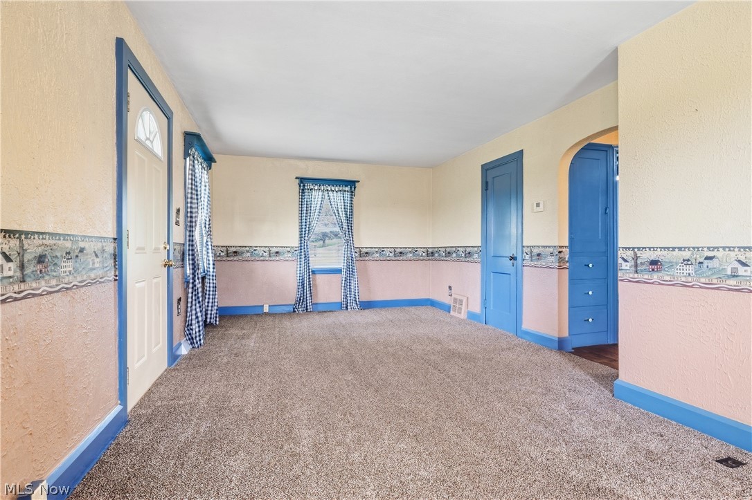 5207 Manchester Avenue SW Navarre OH 44662