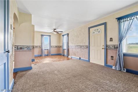 5207 Manchester Avenue SW Navarre OH 44662