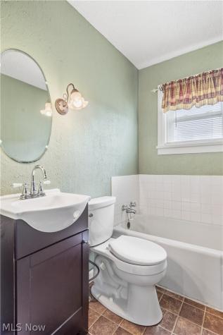 5207 Manchester Avenue SW Navarre OH 44662