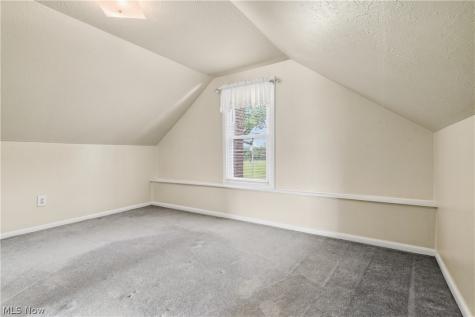 5207 Manchester Avenue SW Navarre OH 44662