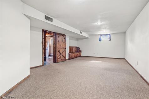 5207 Manchester Avenue SW Navarre OH 44662