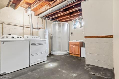 5207 Manchester Avenue SW Navarre OH 44662