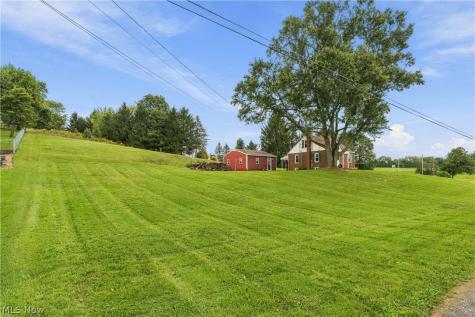 5207 Manchester Avenue SW Navarre OH 44662