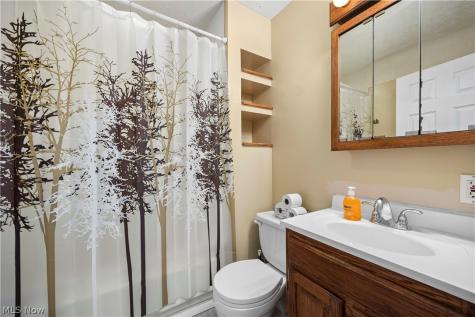 12501 Wayland Cleveland OH 44111