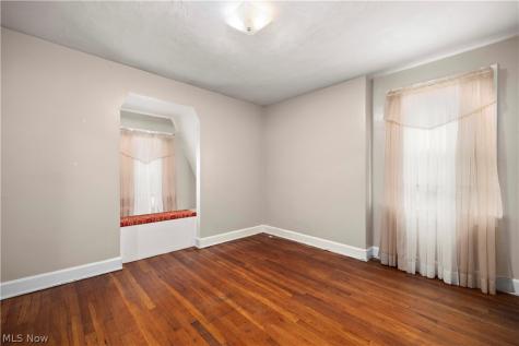 12501 Wayland Cleveland OH 44111