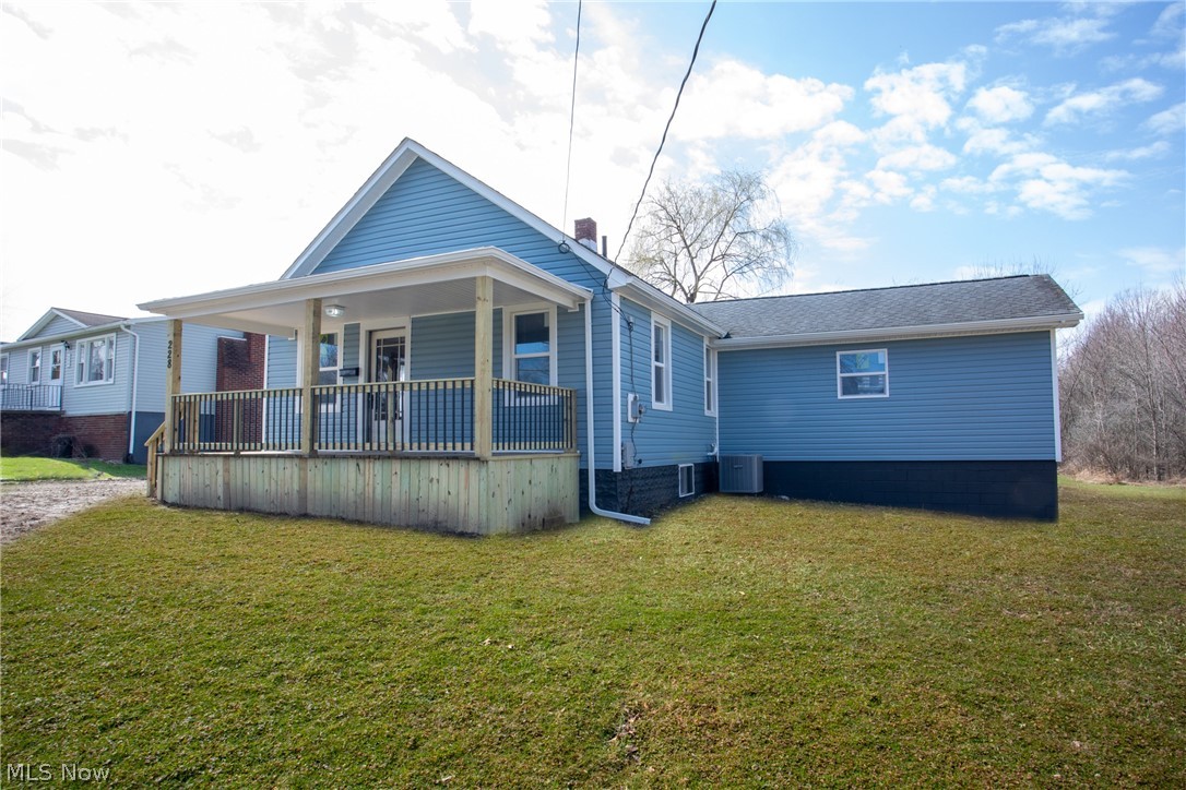 228 Center Street Hubbard OH 44425