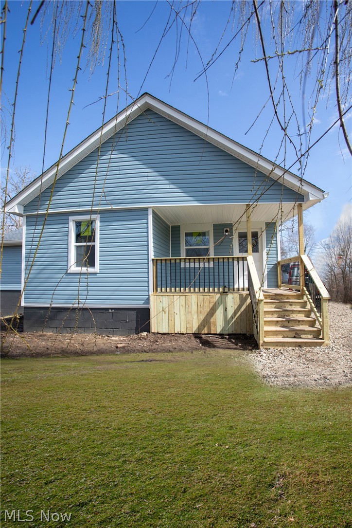 228 Center Street Hubbard OH 44425