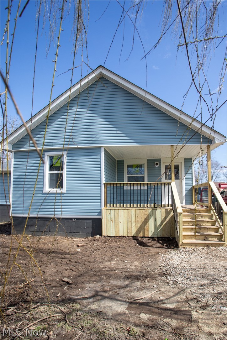 228 Center Street Hubbard OH 44425