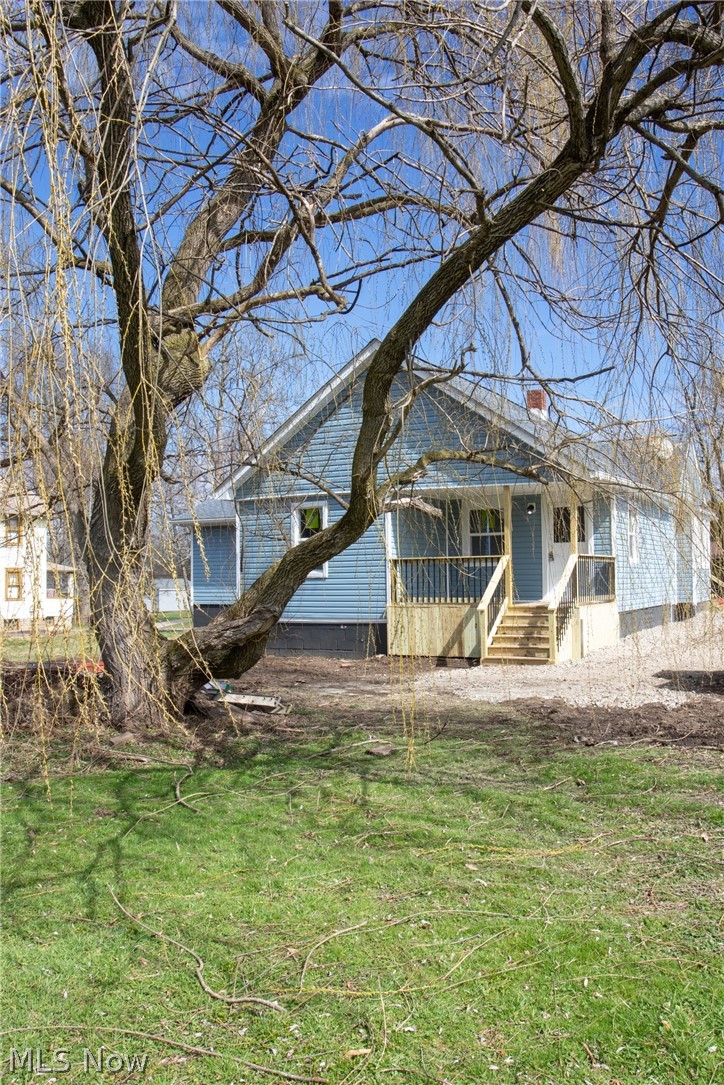 228 Center Street Hubbard OH 44425
