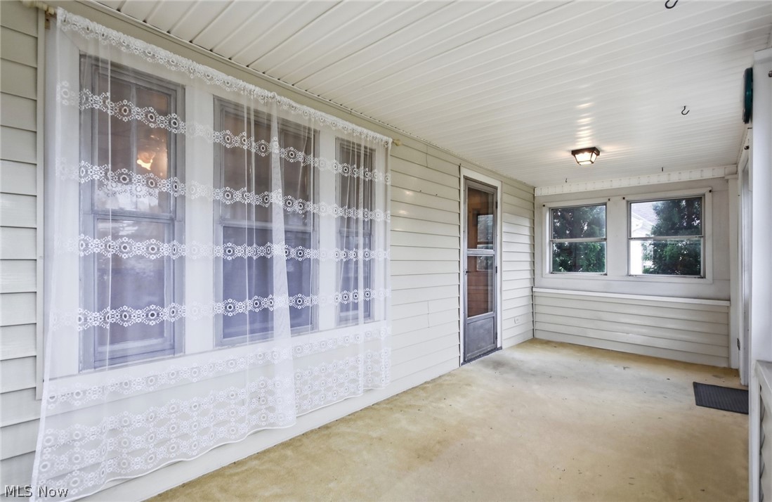 407 Illinois Avenue Lorain OH 44052