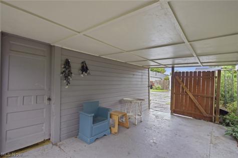 407 Illinois Avenue Lorain OH 44052