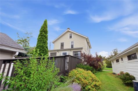 407 Illinois Avenue Lorain OH 44052