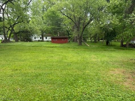 7657 E Lake Drive Walton Hills OH 44146