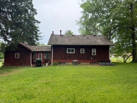 7657 E Lake Drive Walton Hills OH 44146