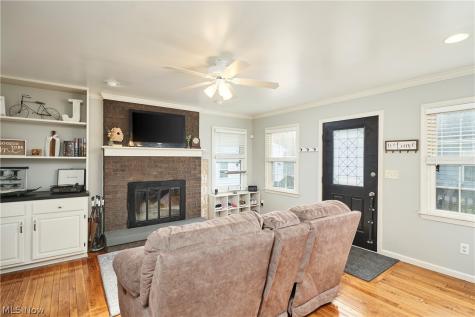 2249 14th Street Cuyahoga Falls OH 44223