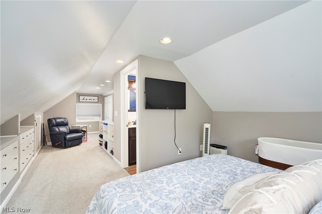2249 14th Street Cuyahoga Falls OH 44223
