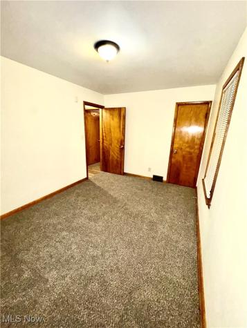 435 Manchester Avenue Youngstown OH 44509