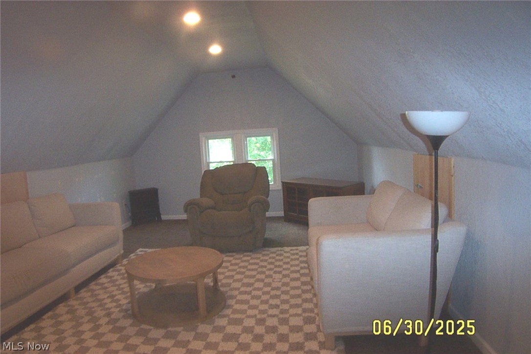 293 W 10th Street Salem OH 44460