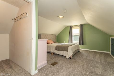 3864 E 364th Street Willoughby OH 44094
