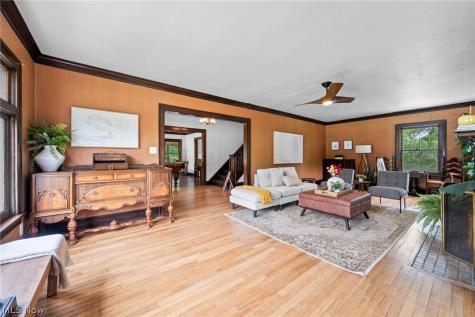 6950 Arlington Street Brecksville OH 44141