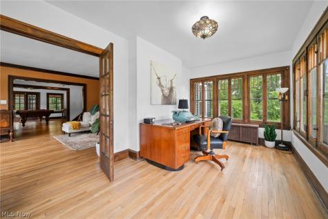 6950 Arlington Street Brecksville OH 44141