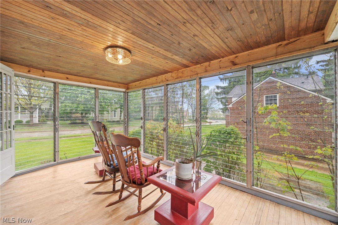 6950 Arlington Street Brecksville OH 44141