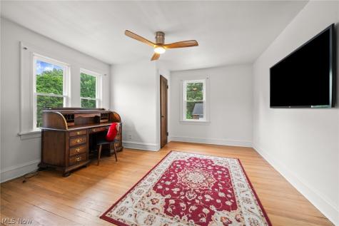 6950 Arlington Street Brecksville OH 44141