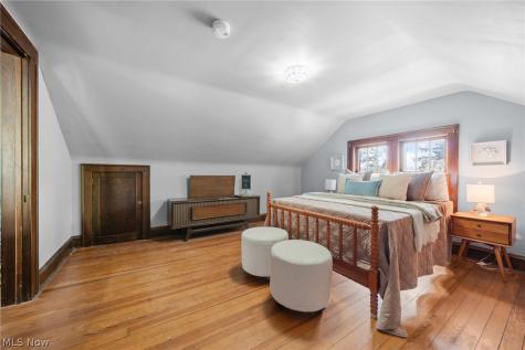 6950 Arlington Street Brecksville OH 44141