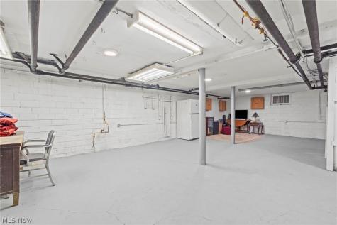 6950 Arlington Street Brecksville OH 44141