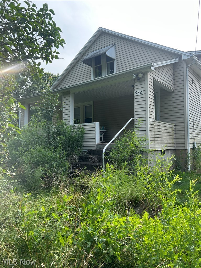 932 Mcdonald Avenue Mcdonald OH 44437