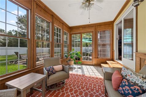 717 Wedgewood Drive Avon Lake OH 44012