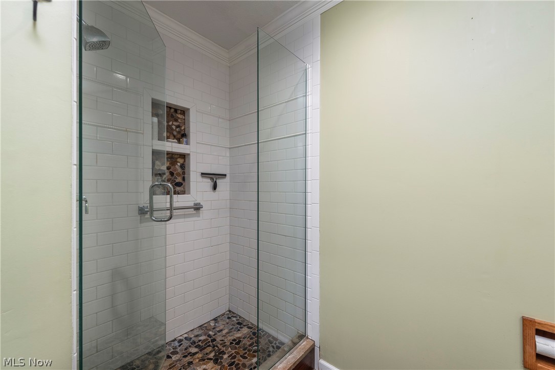 717 Wedgewood Drive Avon Lake OH 44012