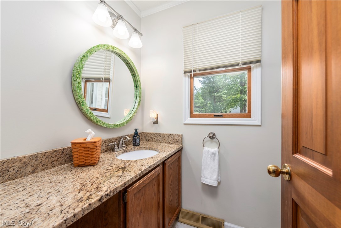 717 Wedgewood Drive Avon Lake OH 44012