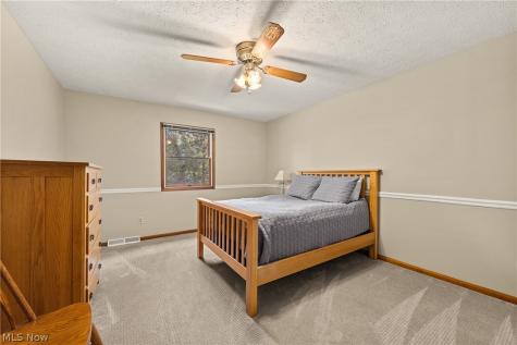 717 Wedgewood Drive Avon Lake OH 44012