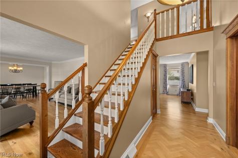 717 Wedgewood Drive Avon Lake OH 44012