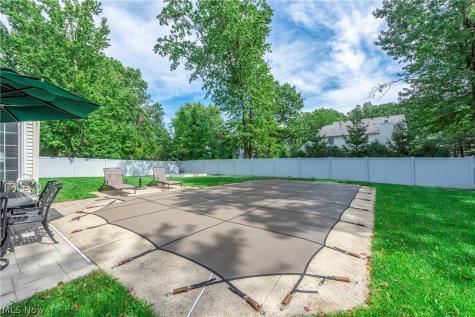 717 Wedgewood Drive Avon Lake OH 44012
