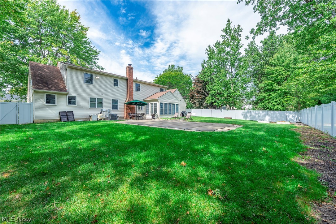 717 Wedgewood Drive Avon Lake OH 44012