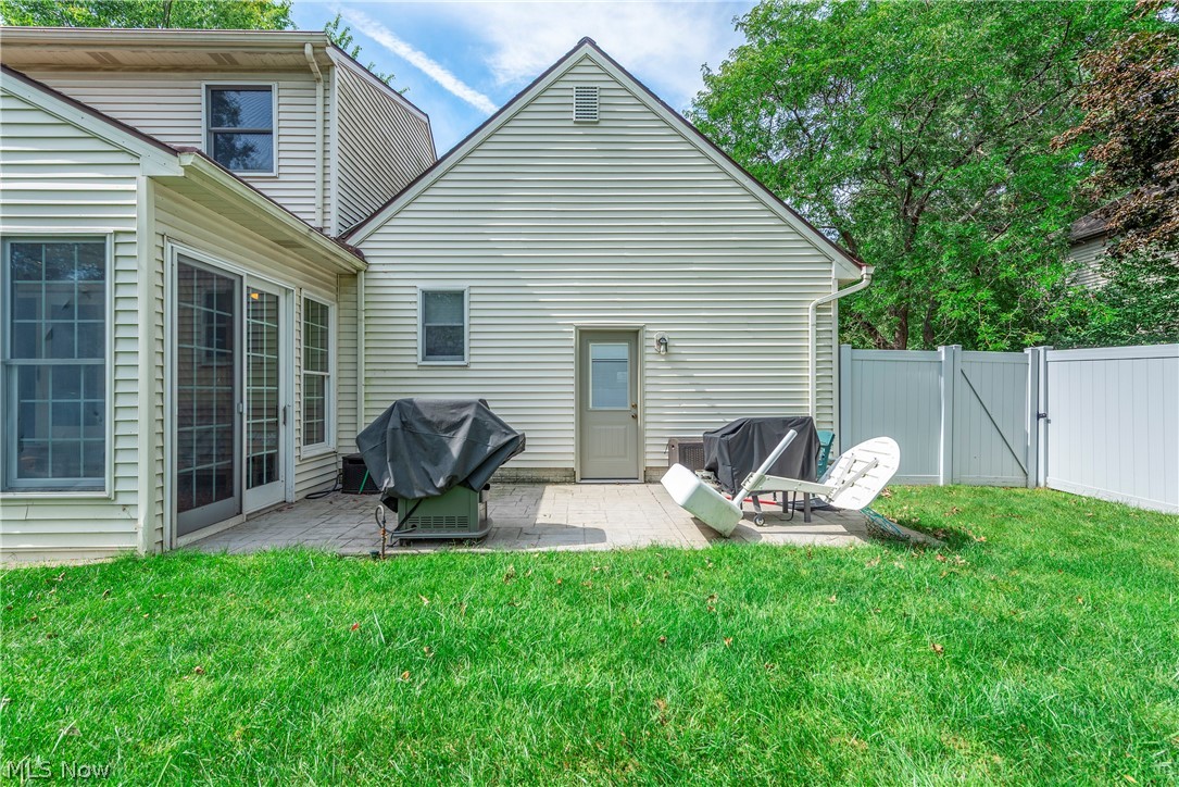 717 Wedgewood Drive Avon Lake OH 44012