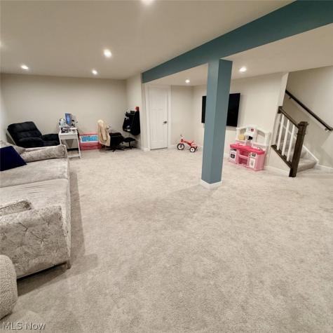 2091 Farroni Drive Willoughby OH 44094