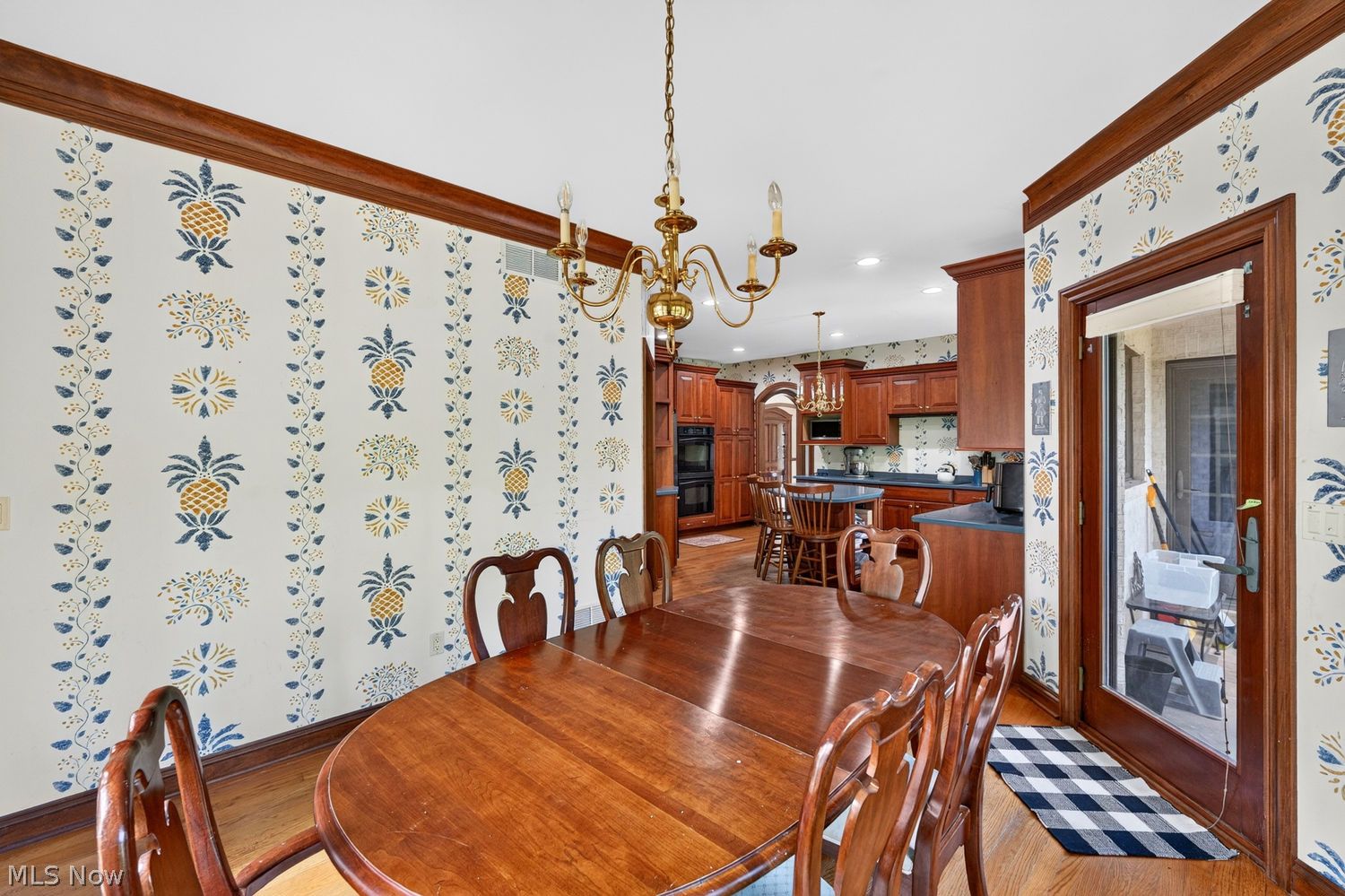 6 Warwick Lane Rocky River OH 44116